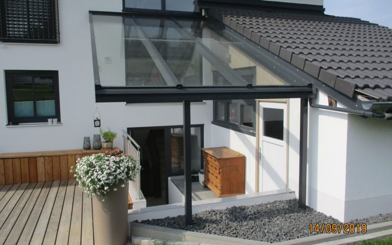 eingangsueberdachung_0817